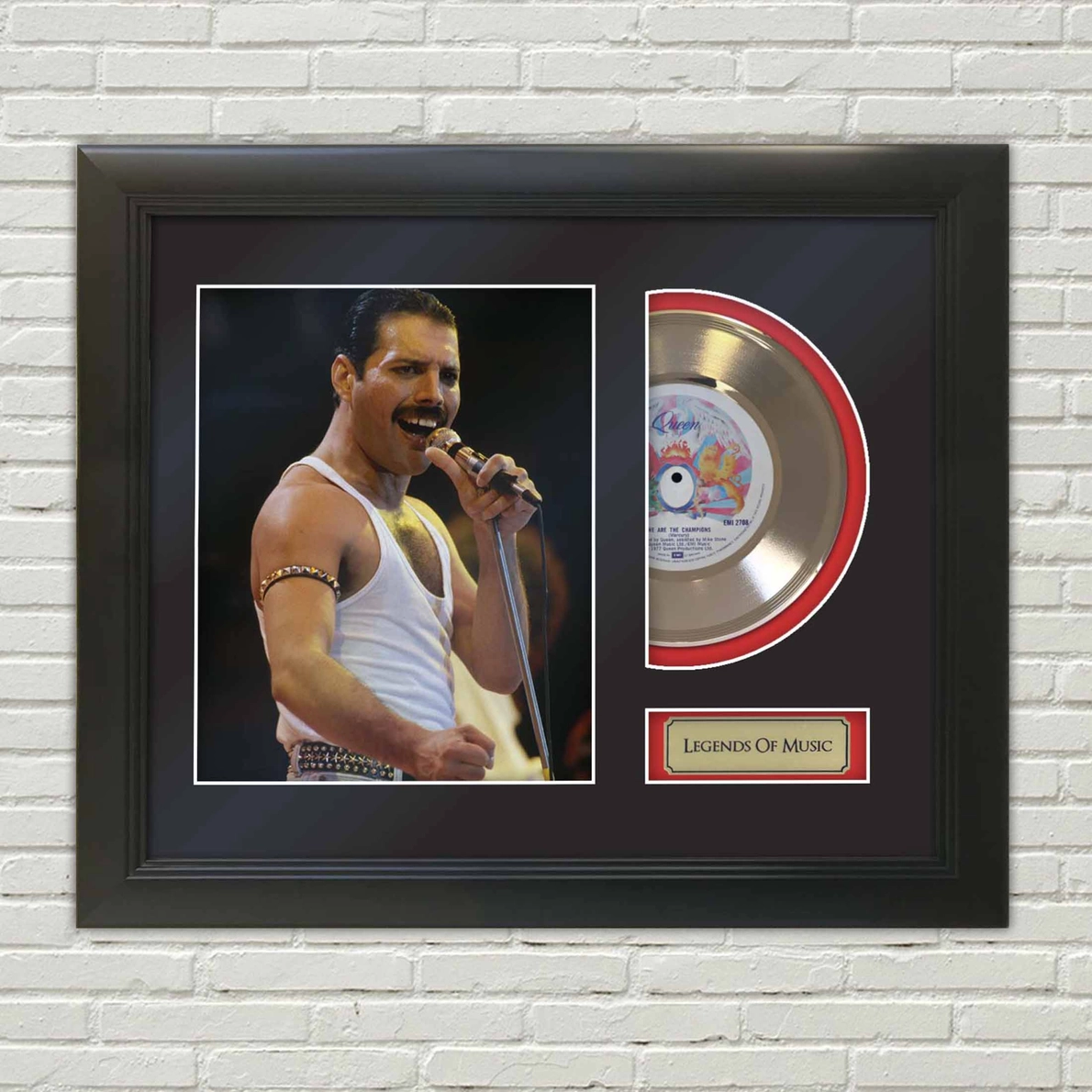 Exkluzívny zberateľský rám Queen – We Are The Champions Gold Display